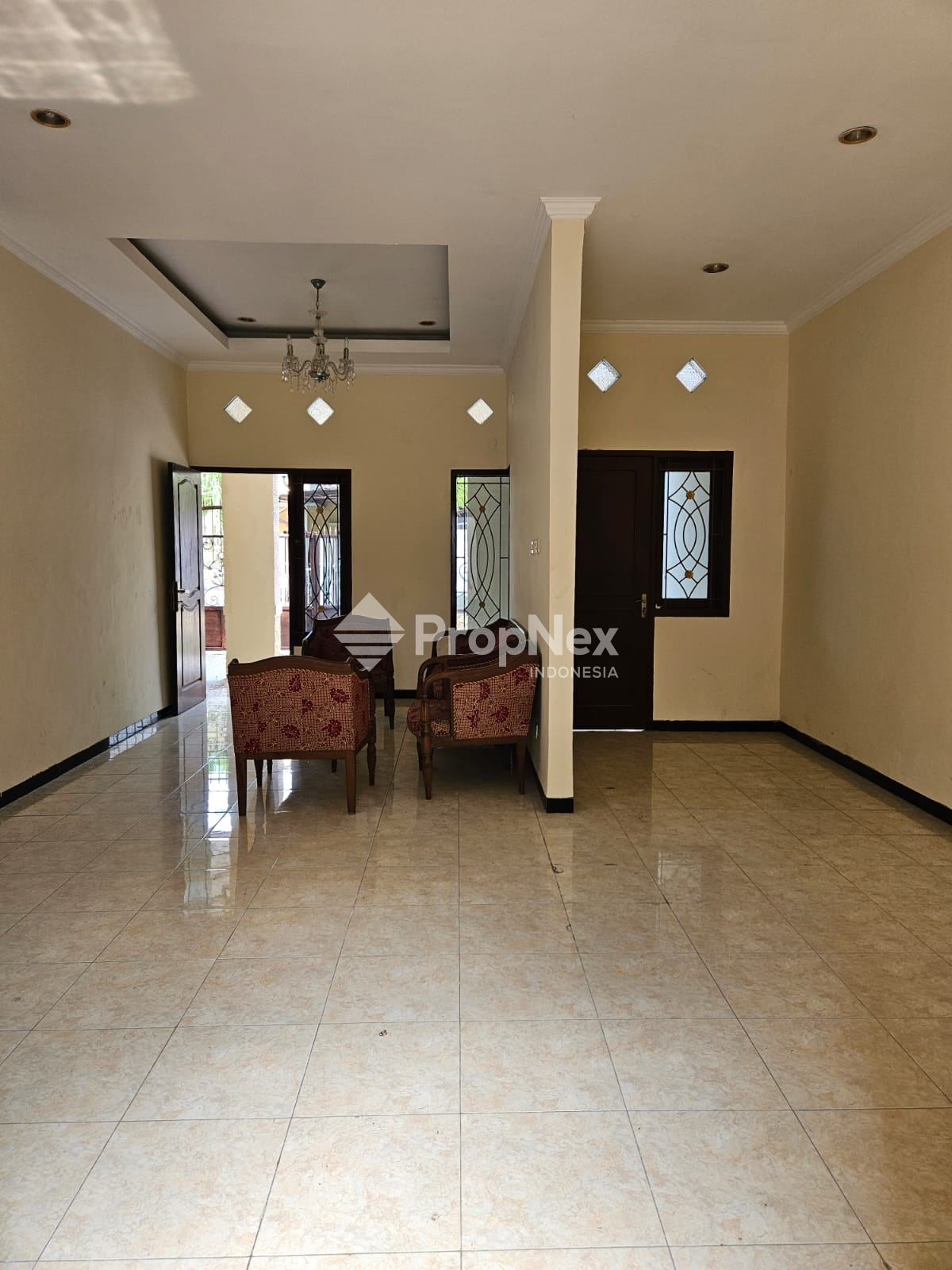 Dijual Murah Rumah di Juanda Regency Bangunan 1.5 Lantai — foto 2
